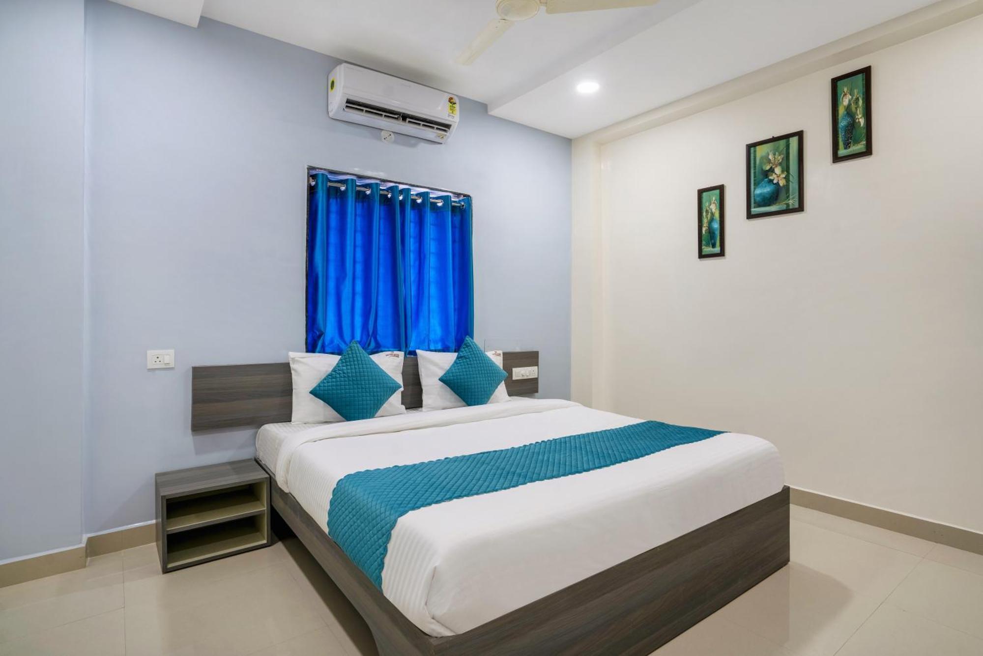 The Balcony Suites Hyderabad Ngoại thất bức ảnh