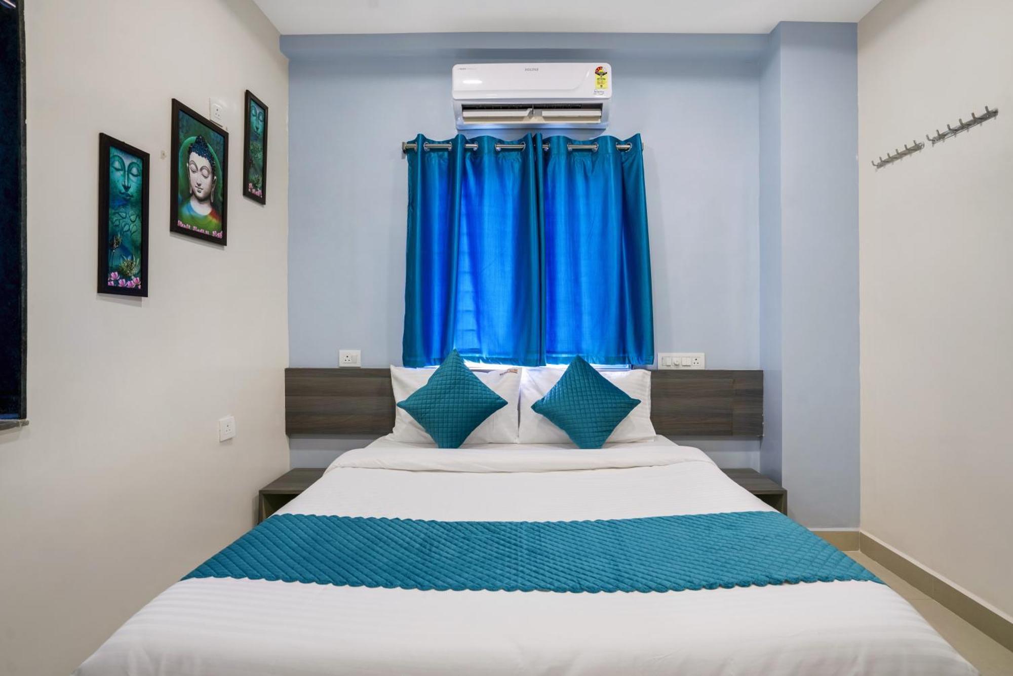 The Balcony Suites Hyderabad Ngoại thất bức ảnh
